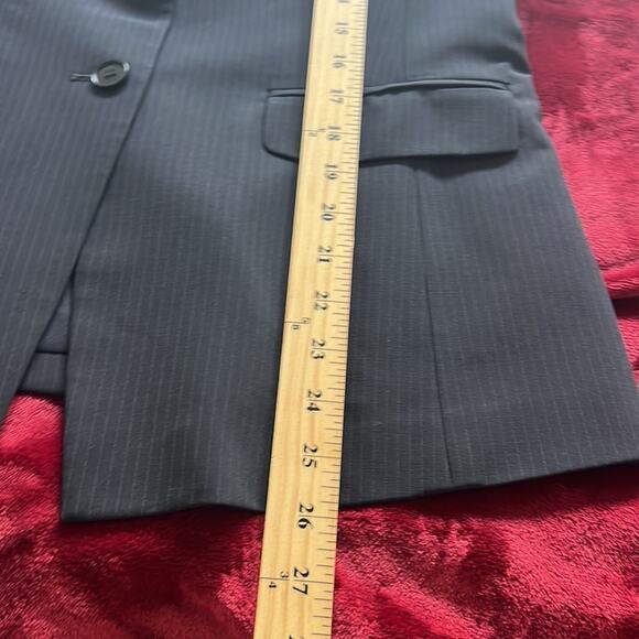 Ann Taylor Pinstriped Wool Blend Suit Blazer Jacket  Size 8 - Picture 7 of 8